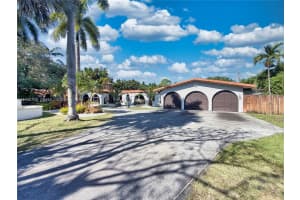 7925 Sw 124th St Pinecrest, FL 33156 - MLS#A11985708