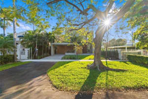 234 Sw 22nd Rd Miami, FL 33129 - MLS#A11985717