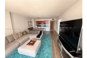 1200 Brickell Bay Dr 3621 Miami, FL 33131 - MLS#A11985720