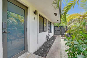 754 Ne 40th St B Fort Lauderdale, FL 33334 - MLS#A11985747
