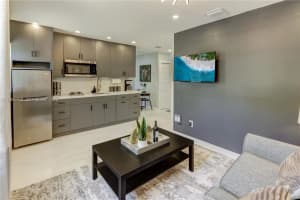 2302 Taylor St 2 Hollywood, FL 33020 - MLS#A11985769