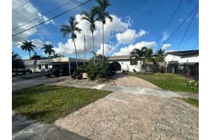 2827 Mckinley St, Hollywood