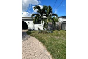 2827 Mckinley St Hollywood, FL 33020 - MLS#A11985770