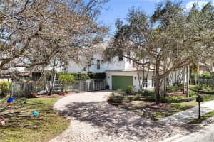 3736 Amelia Island Ln Davie, FL 33328 - MLS#A11985791