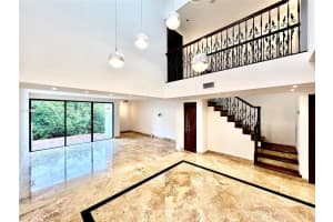245 Poinciana Island Dr 505, Sunny Isles Beach