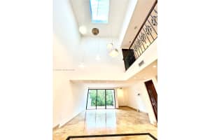 245 Poinciana Island Dr 505 Sunny Isles Beach, FL 33160 - MLS#A11985830