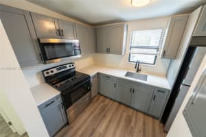 618 Sw 21st Ave 2 Miami, FL 33135 - MLS#A11985840