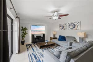 752 Nw 98th Way Plantation, FL 33324 - MLS#A11985845