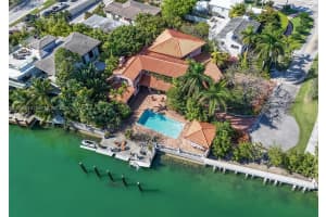 3310 Garden Ave Miami Beach, FL 33140 - MLS#A11985874