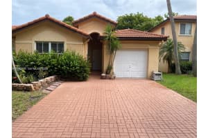 14117 N Forest Oak Cir Davie, FL 33325 - MLS#A11985877