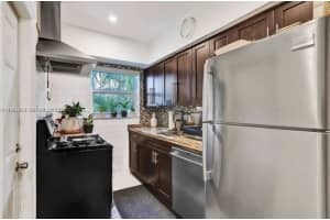 10076 E Bay Harbor Dr 76d Bay Harbor Islands, FL 33154 - MLS#A11985883