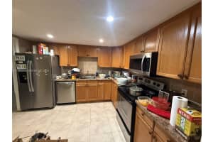 4136 Inverrary Dr 15c Lauderhill, FL 33319 - MLS#A11985894