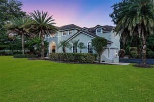 5100 Nw 76th Pl Fort Lauderdale, FL 33073 - MLS#A11985901