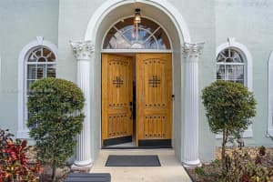 5100 Nw 76th Pl Fort Lauderdale, FL 33073 - MLS#A11985901