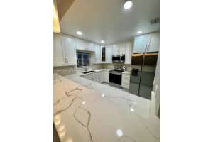 2706 Ne 30th Pl 2706 Fort Lauderdale, FL 33306 - MLS#A11985906