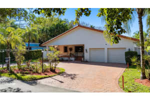 6420 Sw 81st St Miami, FL 33143 - MLS#A11985926