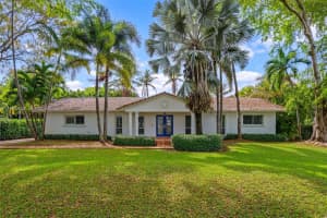 13276 Sw 58th Ct, Pinecrest