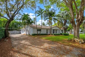 13276 Sw 58th Ct Pinecrest, FL 33156 - MLS#A11985930