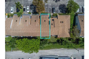 1634 15th Ter , Hollywood, FL 33020 - MLS#A11985941