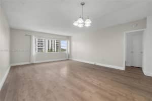 1700 Ne 105th St 505 Miami Shores, FL 33138 - MLS#A11985967