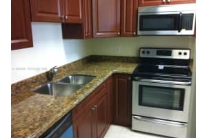 16304 Glenmoor Dr 16304 West Palm Beach, FL 33409 - MLS#A11986006