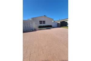 12305 Sw 42nd St Miami, FL 33175 - MLS#A11986011