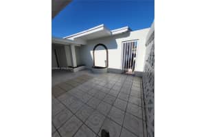 12305 Sw 42nd St Miami, FL 33175 - MLS#A11986011