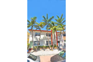 6930 Byron Ave 107, Miami Beach
