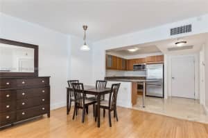 2301 Collins Ave 1512 Miami Beach, FL 33139 - MLS#A11986034