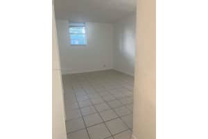 4550 Nw 9th St 114e Miami, FL 33126 - MLS#A11986043