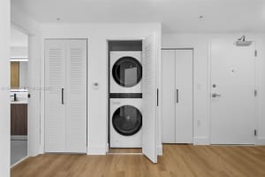 2479 192nd St , Miami, FL 33180 - MLS#A11986069