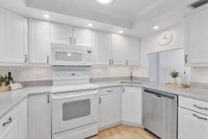 109 Royal Park Dr 2f Oakland Park, FL 33309 - MLS#A11986080