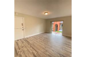 10794 Kendall Dr , Miami, FL 33176 - MLS#A11986097