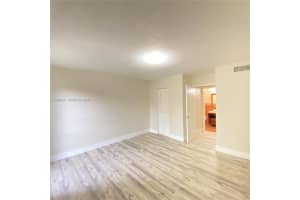 10794 Kendall Dr , Miami, FL 33176 - MLS#A11986097