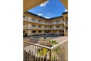 7910 Taft St APT 107, Pembroke Pines, FL 33024, - MLS#A11986111
