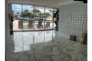 2000 Ne 135th St 1002 North Miami, FL 33181 - MLS#A11986158