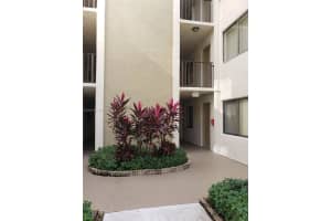 8025 107th Ave , Miami, FL 33173 - MLS#A11986161