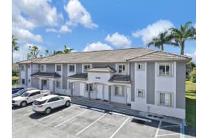 5755 Nw 109th Ave 21 Doral, FL 33178 - MLS#A11986193