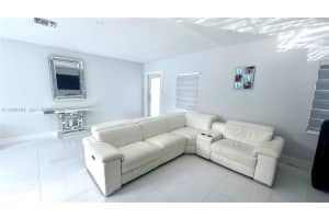 14401 Boggs Dr Miami, FL 33176 - MLS#A11986195