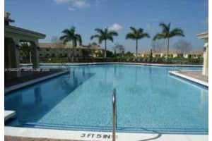 940 Ne 33 Ter 101 Homestead, FL 33033 - MLS#A11986217