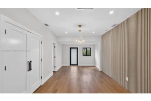 3135 Sw 7th St Miami, FL 33135 - MLS#A11986232