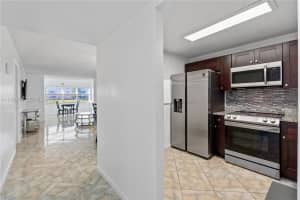 9540 Sunrise Lakes Blvd 103 Sunrise, FL 33322 - MLS#A11986248