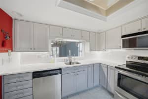 2130 Elm St 401 Clearwater, FL 34698 - MLS#A11986261