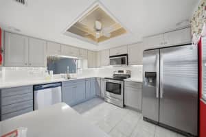 2130 Elm St 401 Clearwater, FL 34698 - MLS#A11986261