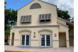 8215 Lake Dr 201 Doral, FL 33166 - MLS#A11986266