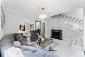 MLS# A11986280, Miami Lakes, Florida 33016