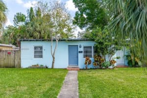 1716 Sw 12th Ct Fort Lauderdale, FL 33312 - MLS#A11986281