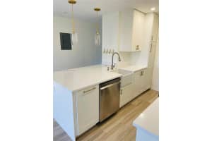 900 Ne 18th Ave 206 Fort Lauderdale, FL 33304 - MLS#A11986284