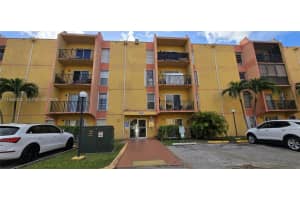4805 Nw 7th St 204-15 Miami, FL 33126 - MLS#A11986330