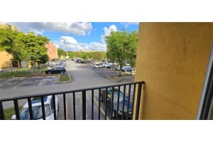 4805 Nw 7th St 204-15 Miami, FL 33126 - MLS#A11986330